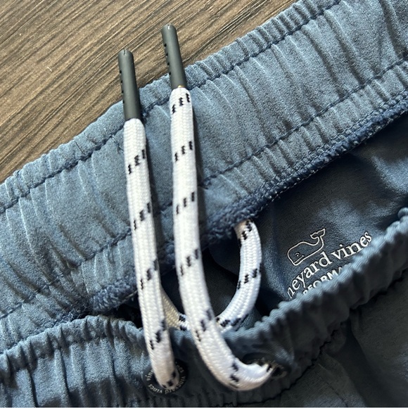 VINEYARD VINES Performance youth size XL blue lightweight pants - Picture 4 of 7